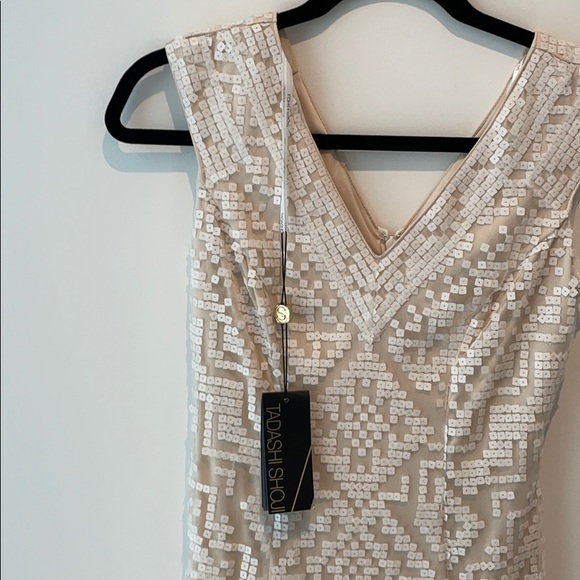 NWT Tadashi Shoji Milani Gown - Picture 5 of 9